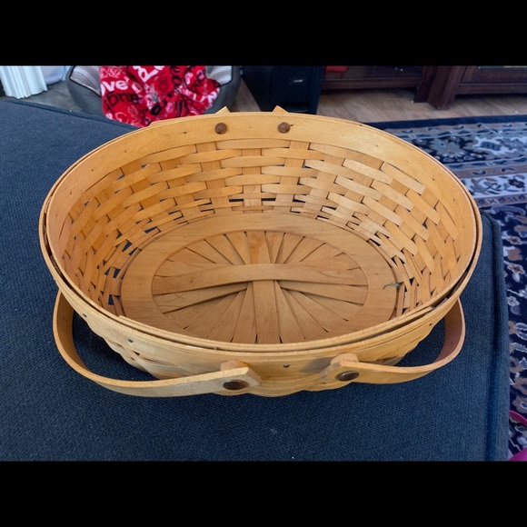 Medium oval basket - Picture 1 of 3